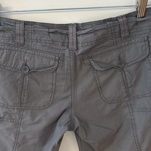Levi's cotton cargo shorts - Picture 8 of 10